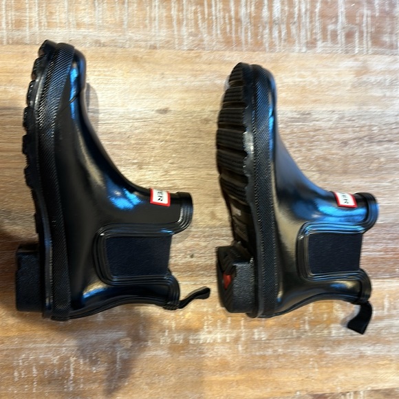 Hunter Original Chelsea Gloss Ankle Boots, Size 6, Never Worn - Picture 5 of 9